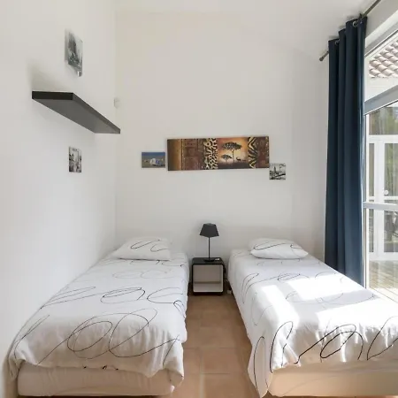 Maison Calme Au Golf De Avec 2 Terrasses Et Jardin - Fr-1-319-363 فيلة *